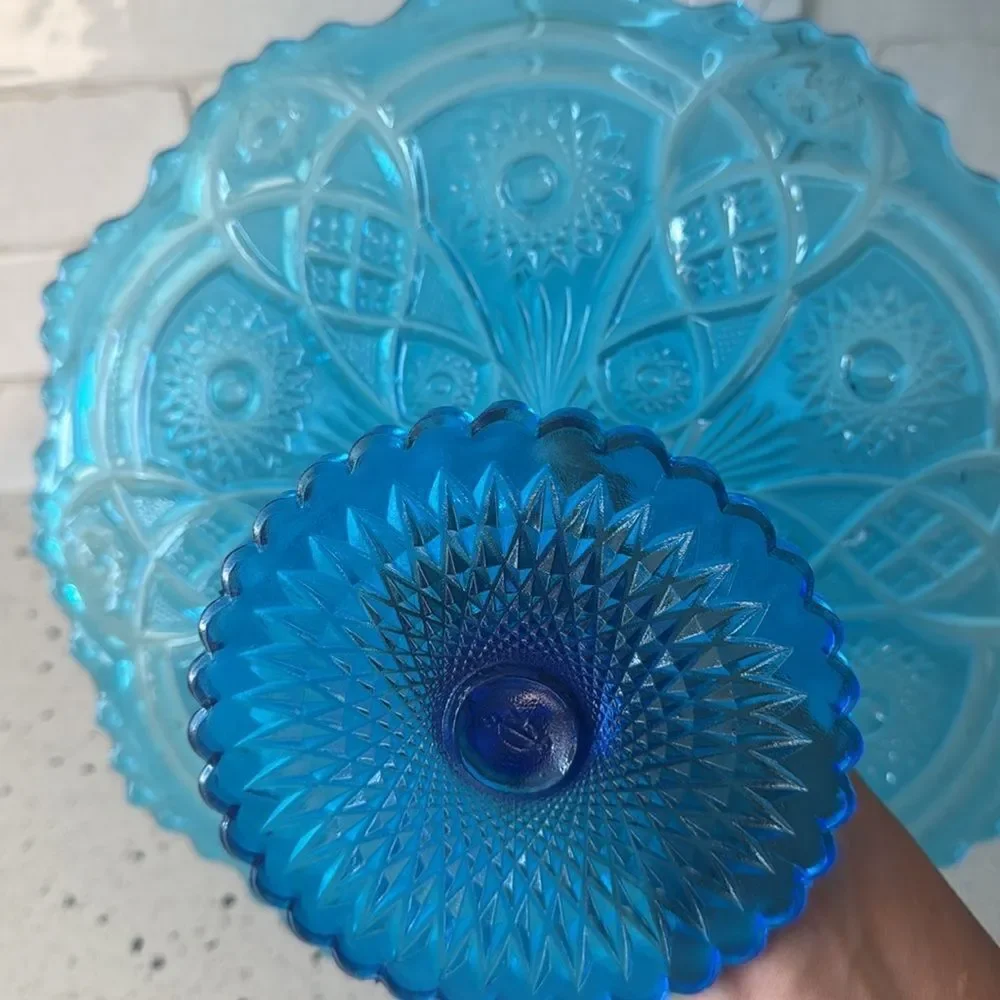 VINTAGE Imperial Glass Ohio Blue Bellaire Collectors Crystal Glass Cake Stand